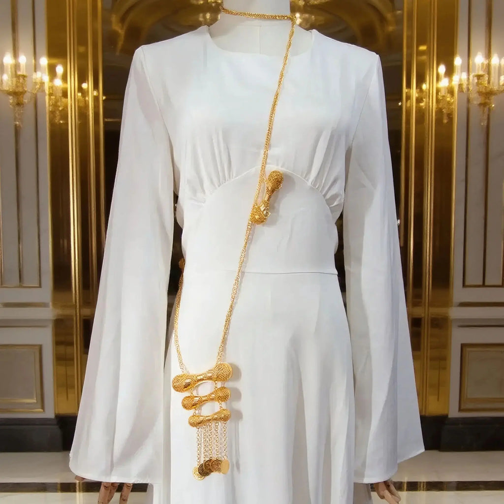 English (shortened)
Kurdish Women Gold-Plated Shoulder Chain Jewelry
Kurdish (Kurmanji)
Zîncîra Milê Jinên Kurd bi Zêr Pêlkirî
Kurdish (Sorani)
زنجیرەی شانی ژنانی کورد بە زێڕ پڵێکراو