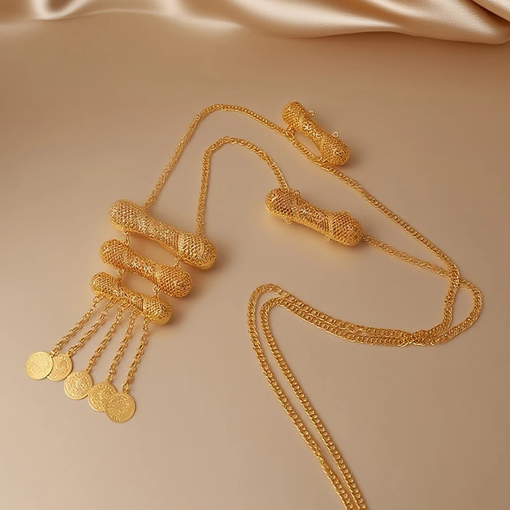 English (shortened)
Kurdish Women Gold-Plated Shoulder Chain Jewelry
Kurdish (Kurmanji)
Zîncîra Milê Jinên Kurd bi Zêr Pêlkirî
Kurdish (Sorani)
زنجیرەی شانی ژنانی کورد بە زێڕ پڵێکراو