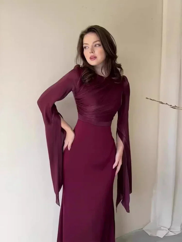 English
Satin Women’s Party Dress, Slim Jalabiya, Dubai-Style Abaya and Kaftan for Ramadan, Eid, and Summer Occasions (2025)
Kurdish (Kurmanji)
Kincê Jinan ê Satenî yê Cejn û Şevan, Jalabiyeya Slim, Abaya û Kaftana b